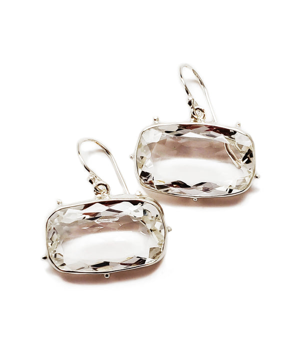 Claire earrings quartz